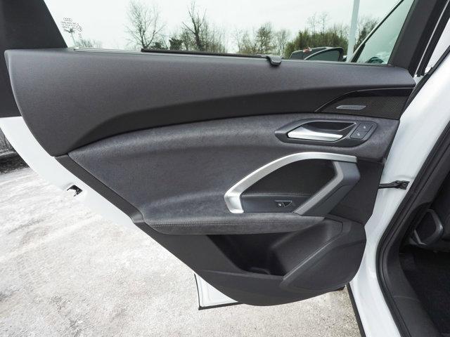 2025 Audi SQ5 Premium Plus TFSI quattro S tronic