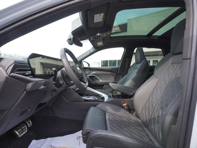 2025 Audi SQ5 Premium Plus TFSI quattro S tronic
