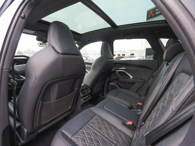 2025 Audi SQ5 Premium Plus TFSI quattro S tronic
