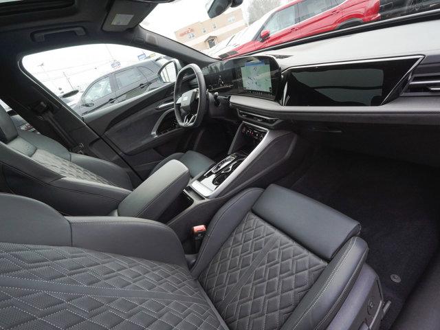 2025 Audi SQ5 Premium Plus TFSI quattro S tronic