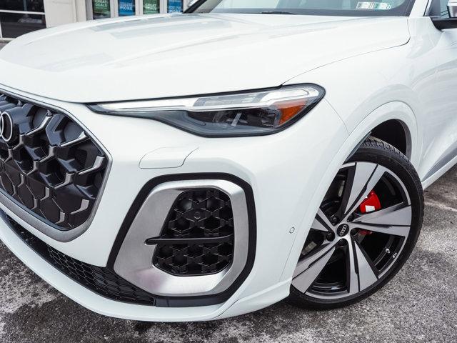 2025 Audi SQ5 Premium Plus TFSI quattro S tronic