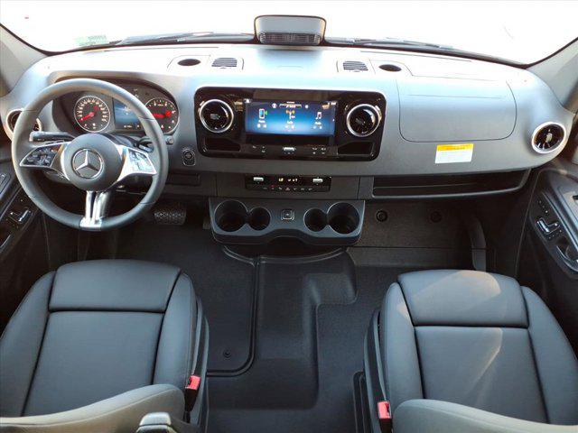 2026 Mercedes-Benz Sprinter 2500 Cargo 144 WB