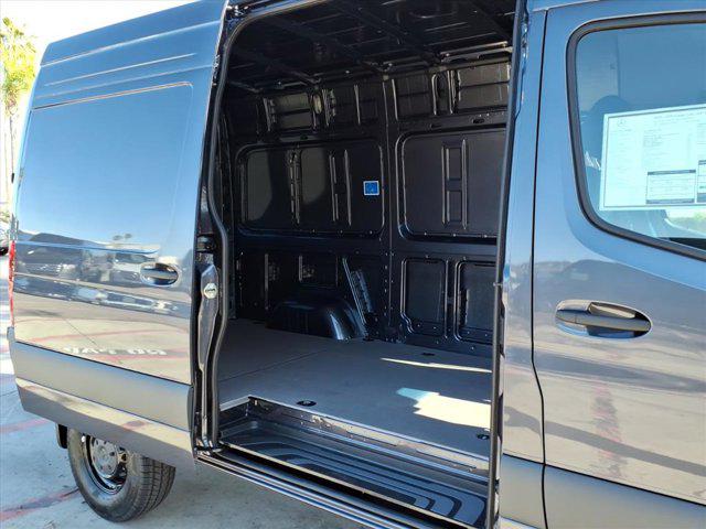 2026 Mercedes-Benz Sprinter 2500 Cargo 144 WB