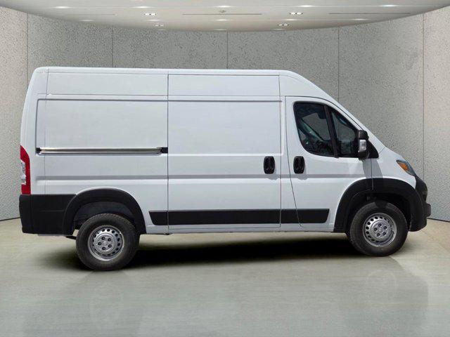 2026 Ram ProMaster Cargo Van Tradesman High Roof 136" WB w/Pass Seat