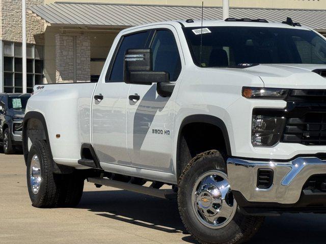 2026 Chevrolet Silverado 3500HD Crew Cab, Long Bed, WT Dual Rear Wheel, RWD