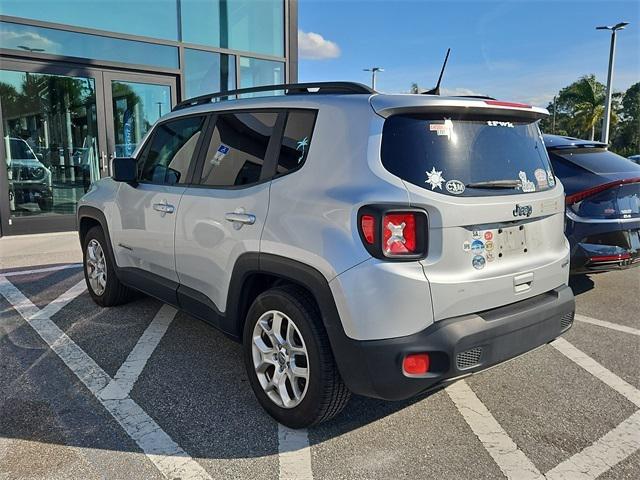 2018 Jeep Renegade Latitude FWD