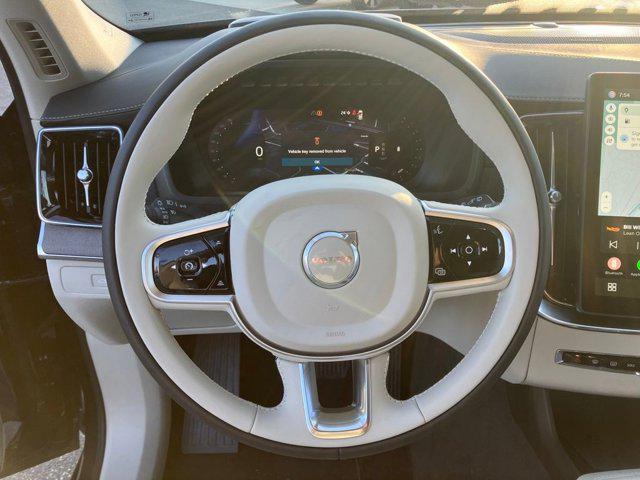 2026 Volvo XC90 Ultra Dark Theme, B6 AWD Gas (mild hybrid), Gasoline, 6 Seats
