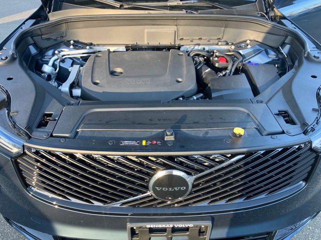 2026 Volvo XC90 Ultra Dark Theme, B6 AWD Gas (mild hybrid), Gasoline, 6 Seats
