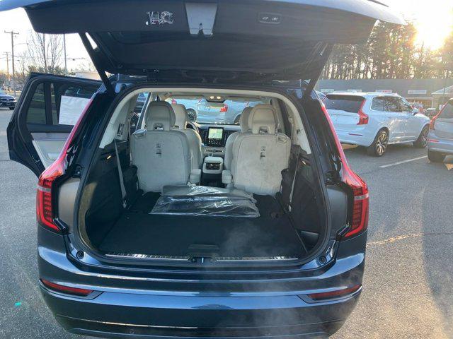 2026 Volvo XC90 Ultra Dark Theme, B6 AWD Gas (mild hybrid), Gasoline, 6 Seats