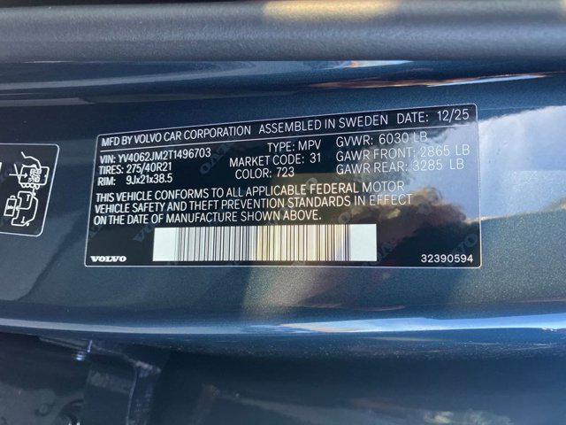 2026 Volvo XC90 Ultra Dark Theme, B6 AWD Gas (mild hybrid), Gasoline, 6 Seats