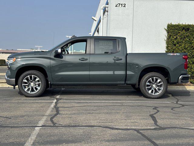 2026 Chevrolet Silverado 1500 4WD Crew Cab Standard Bed LT