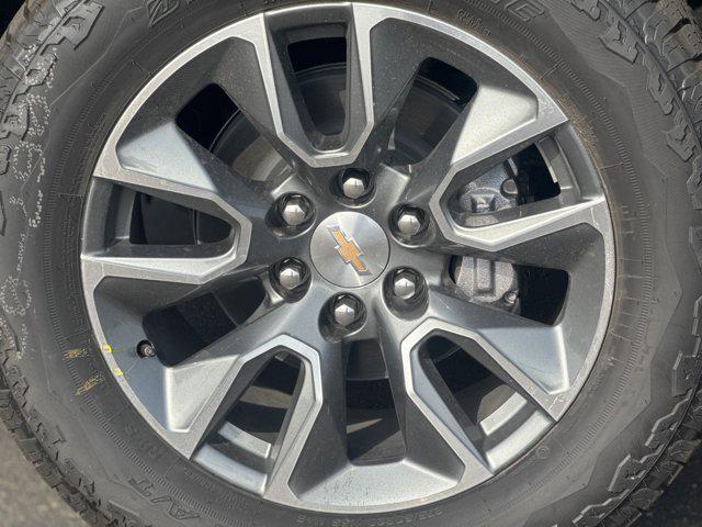 2026 Chevrolet Silverado 1500 4WD Crew Cab Standard Bed LT