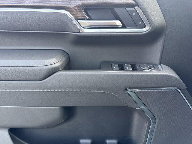 2026 Chevrolet Silverado 1500 4WD Crew Cab Standard Bed LT