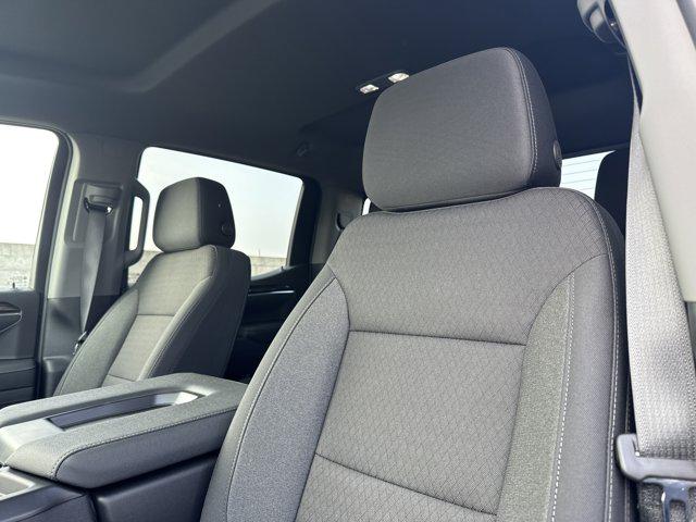 2026 Chevrolet Silverado 1500 4WD Crew Cab Standard Bed LT