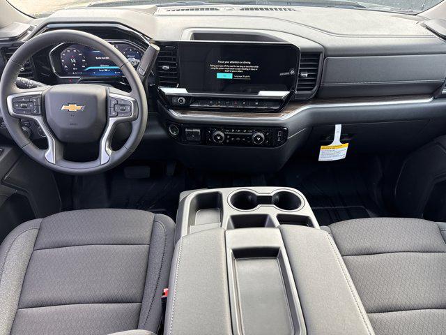 2026 Chevrolet Silverado 1500 4WD Crew Cab Standard Bed LT