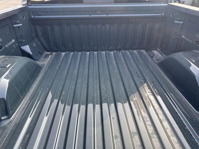 2026 Chevrolet Silverado 1500 4WD Crew Cab Standard Bed LT