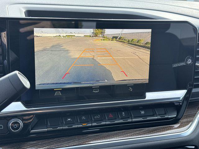 2026 Chevrolet Silverado 1500 4WD Crew Cab Standard Bed LT