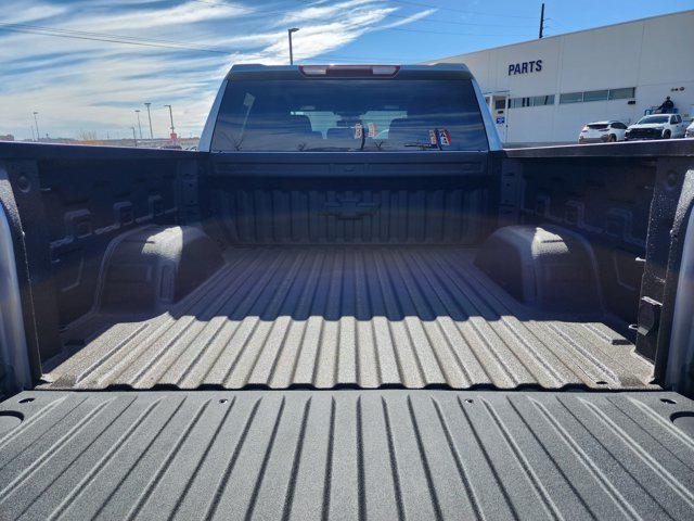 2026 Chevrolet Silverado 1500 4WD Crew Cab Short Bed Custom Trail Boss