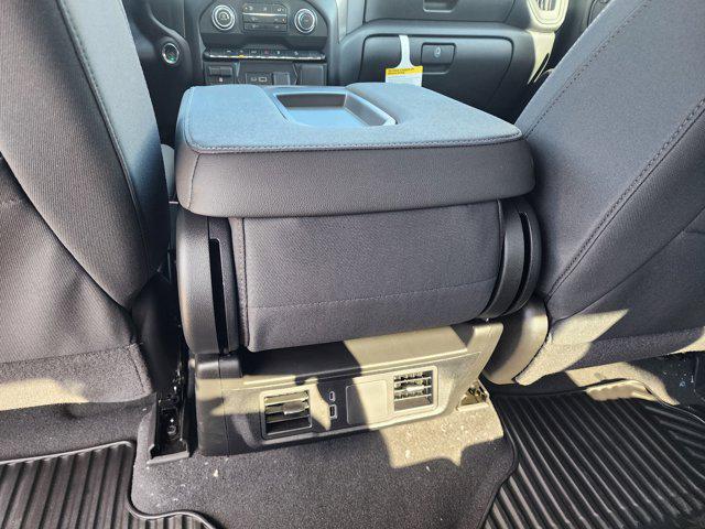 2026 Chevrolet Silverado 1500 4WD Crew Cab Short Bed Custom Trail Boss
