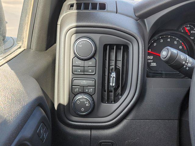 2026 Chevrolet Silverado 1500 4WD Crew Cab Short Bed Custom Trail Boss