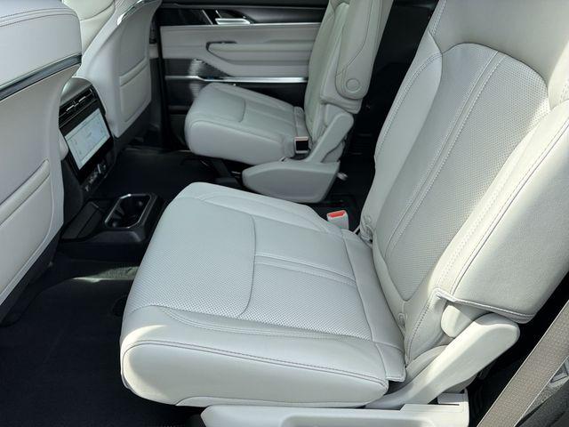2026 Jeep Grand Wagoneer Summit Obsidian 4x4
