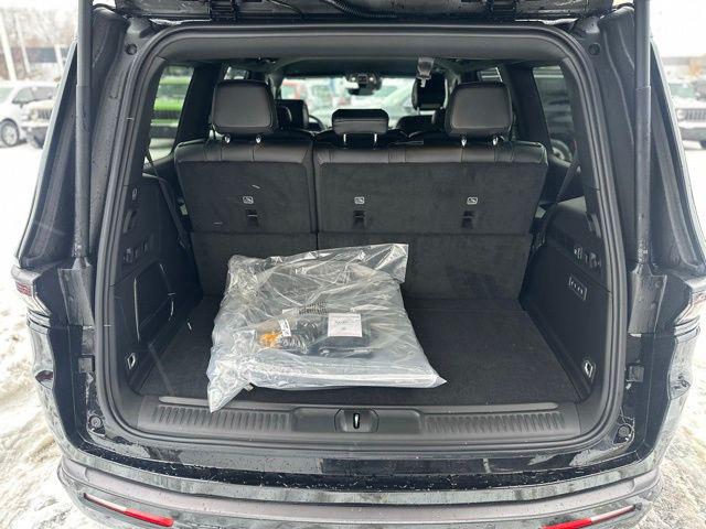 2026 Jeep Grand Wagoneer Limited Altitude 4x4