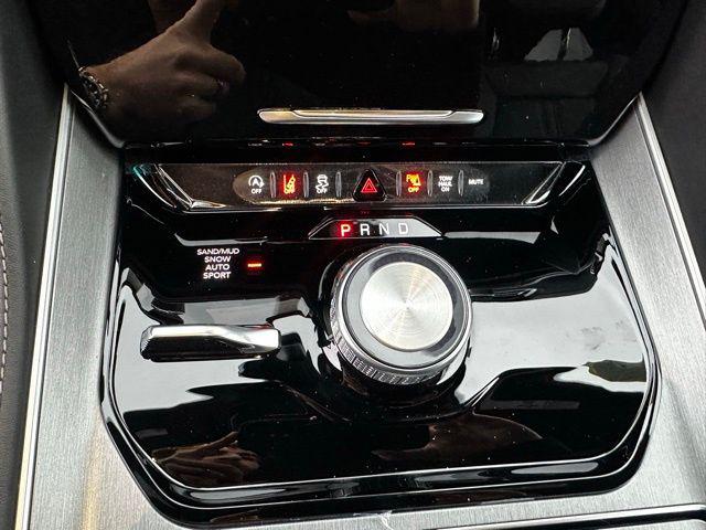 2026 Jeep Grand Wagoneer Limited Altitude 4x4