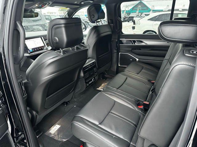 2026 Jeep Grand Wagoneer Limited Altitude 4x4