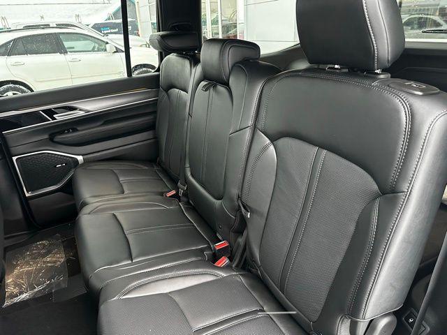 2026 Jeep Grand Wagoneer Limited Altitude 4x4