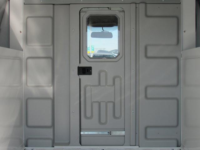 2025 GMC Savana Cutaway Work Van