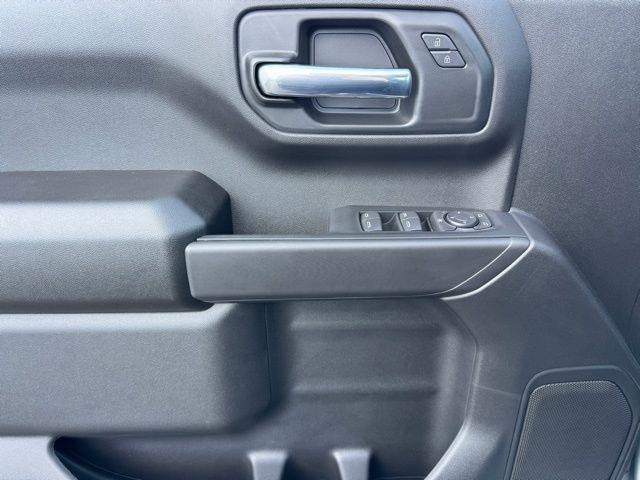 2026 Chevrolet Silverado 1500 4WD Crew Cab Short Bed Custom Trail Boss