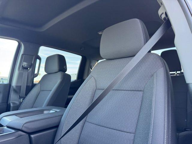 2026 Chevrolet Silverado 1500 4WD Crew Cab Short Bed Custom Trail Boss