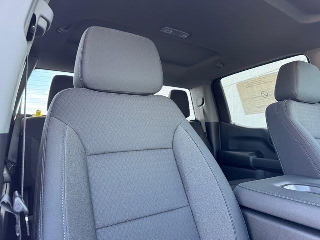2026 Chevrolet Silverado 1500 4WD Crew Cab Short Bed Custom Trail Boss