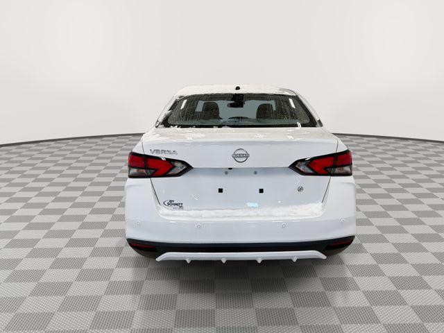2025 Nissan Versa 1.6 S