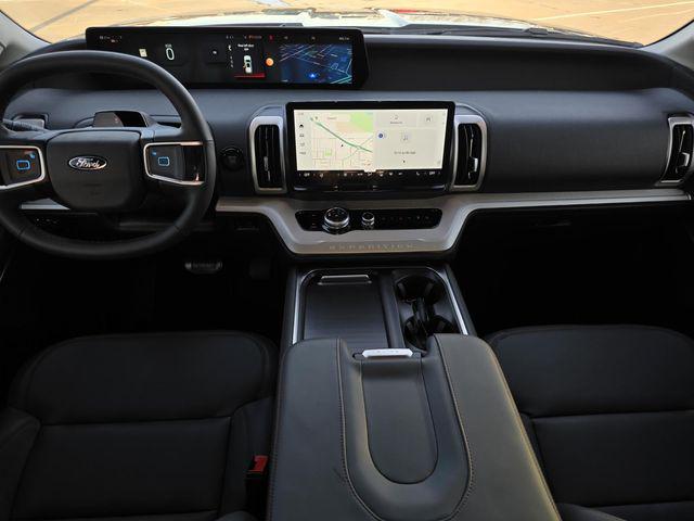 2025 Ford Expedition Active MAX