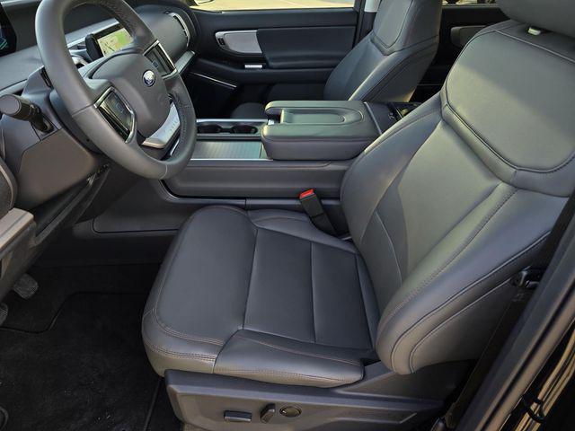2025 Ford Expedition Active MAX