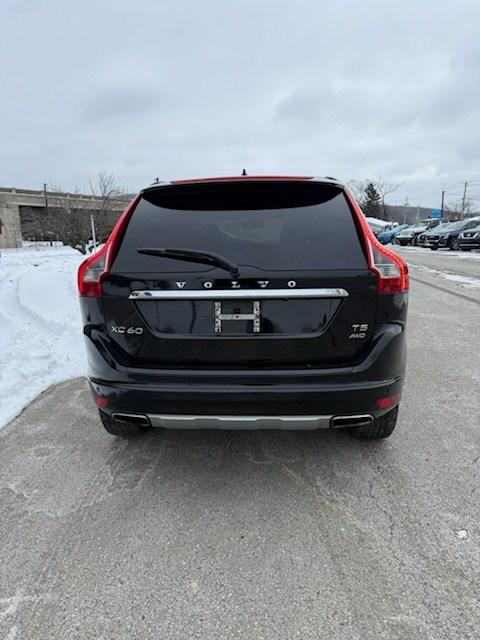 2016 Volvo XC60 T5 Premier