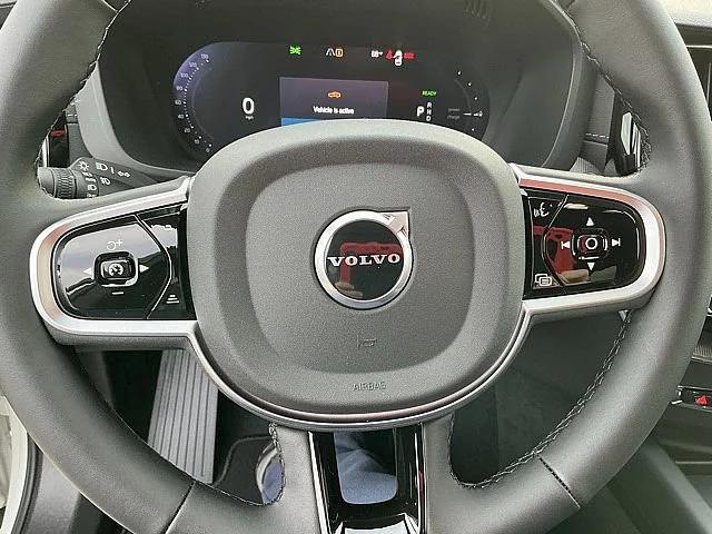 2026 Volvo XC60 Plug-In Hybrid Black Edition Ultra, T8 AWD Electric/Gasoline, Dark