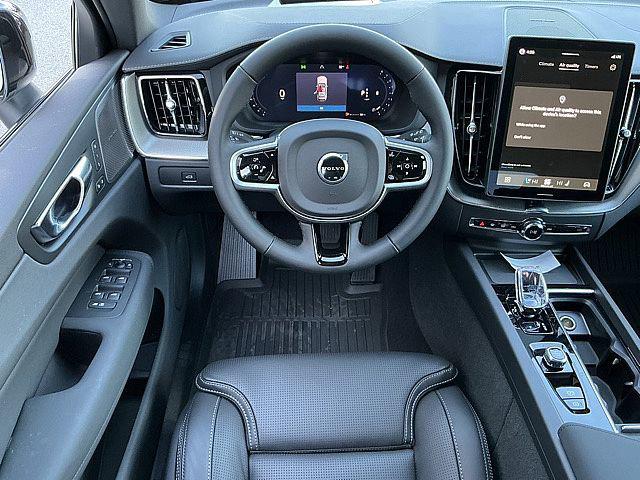2026 Volvo XC90 Ultra Dark Theme, B6 AWD Gas (mild hybrid), Gasoline, 7 Seats