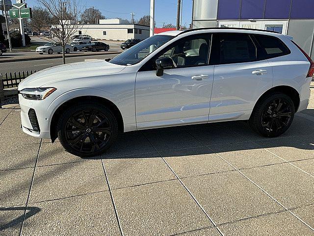 2026 Volvo XC90 Ultra Dark Theme, B6 AWD Gas (mild hybrid), Gasoline, 7 Seats