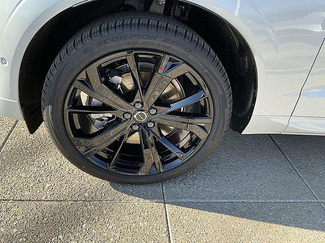 2026 Volvo XC90 Ultra Dark Theme, B6 AWD Gas (mild hybrid), Gasoline, 7 Seats