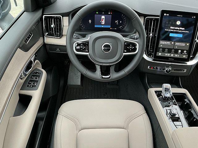 2026 Volvo XC90 Plus, B6 AWD Gas (mild hybrid), Gasoline, Bright, 7 Seats