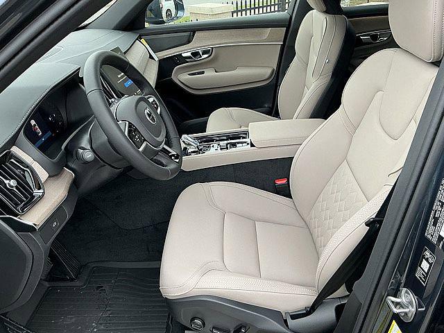 2026 Volvo XC90 Plus, B6 AWD Gas (mild hybrid), Gasoline, Bright, 7 Seats