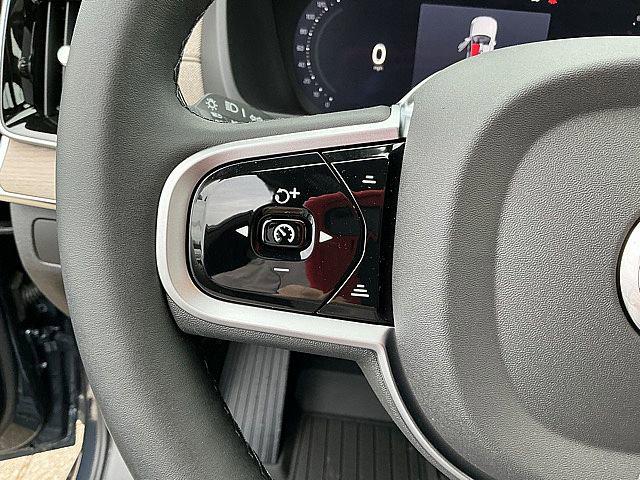 2026 Volvo XC90 Plus, B6 AWD Gas (mild hybrid), Gasoline, Bright, 7 Seats
