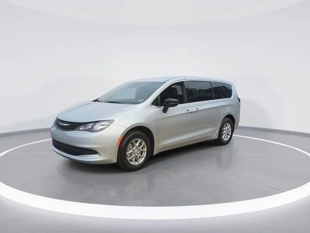2026 Chrysler Voyager VOYAGER LX