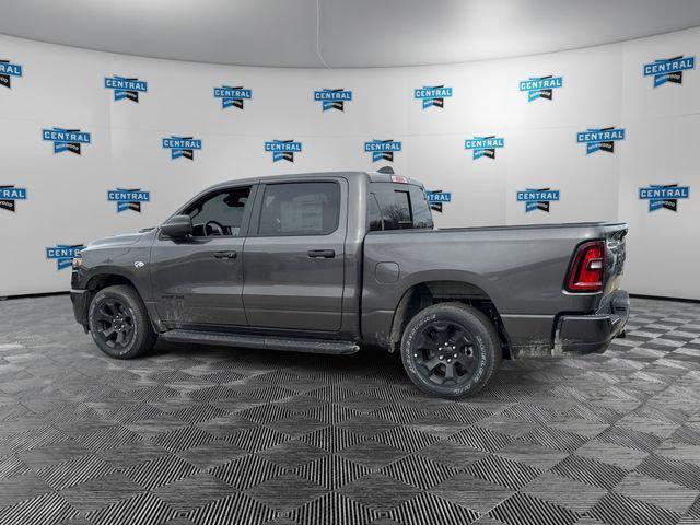 2026 RAM Ram 1500 RAM 1500 EXPRESS CREW CAB 4X4 57 BOX