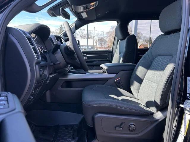 2026 Ram 1500 Big Horn Crew Cab 4x4 57 Box