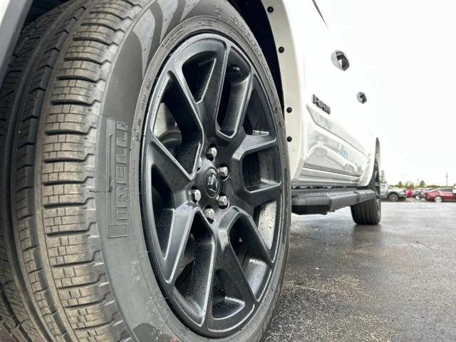 2026 Ram 1500 Laramie Crew Cab 4x4 5'7" Box