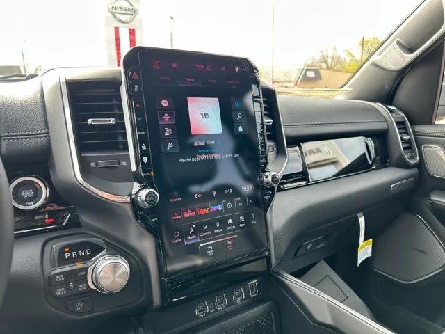 2026 Ram 1500 Laramie Crew Cab 4x4 5'7" Box