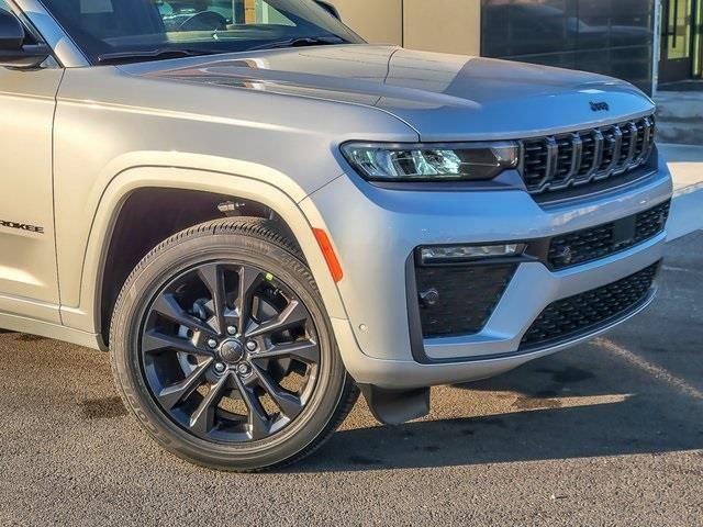 2026 Jeep Grand Cherokee GRAND CHEROKEE LIMITED RESERVE 4X4